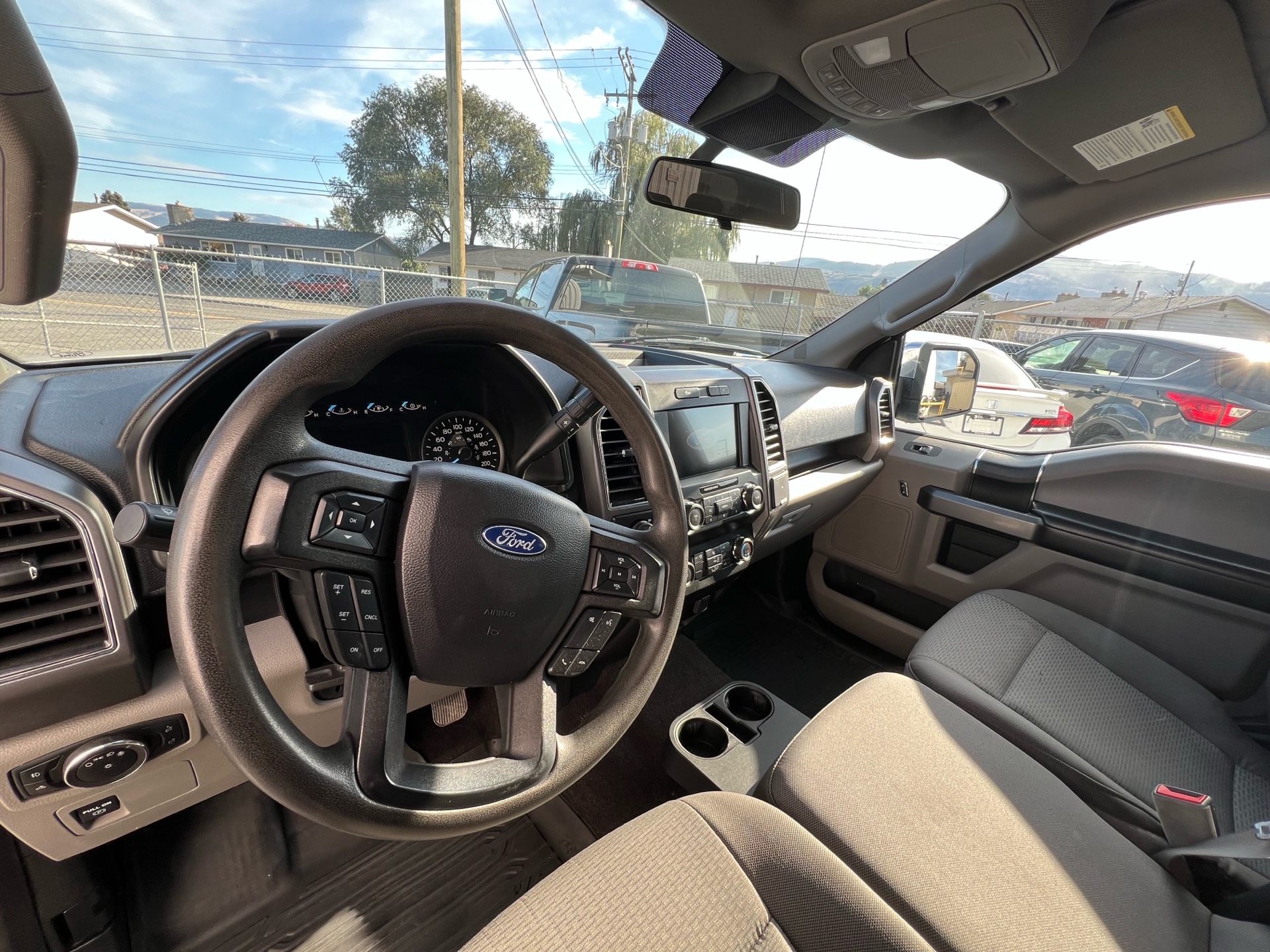 /drivehubautosales/2019-Ford-F-150-09740455687732896.jpg