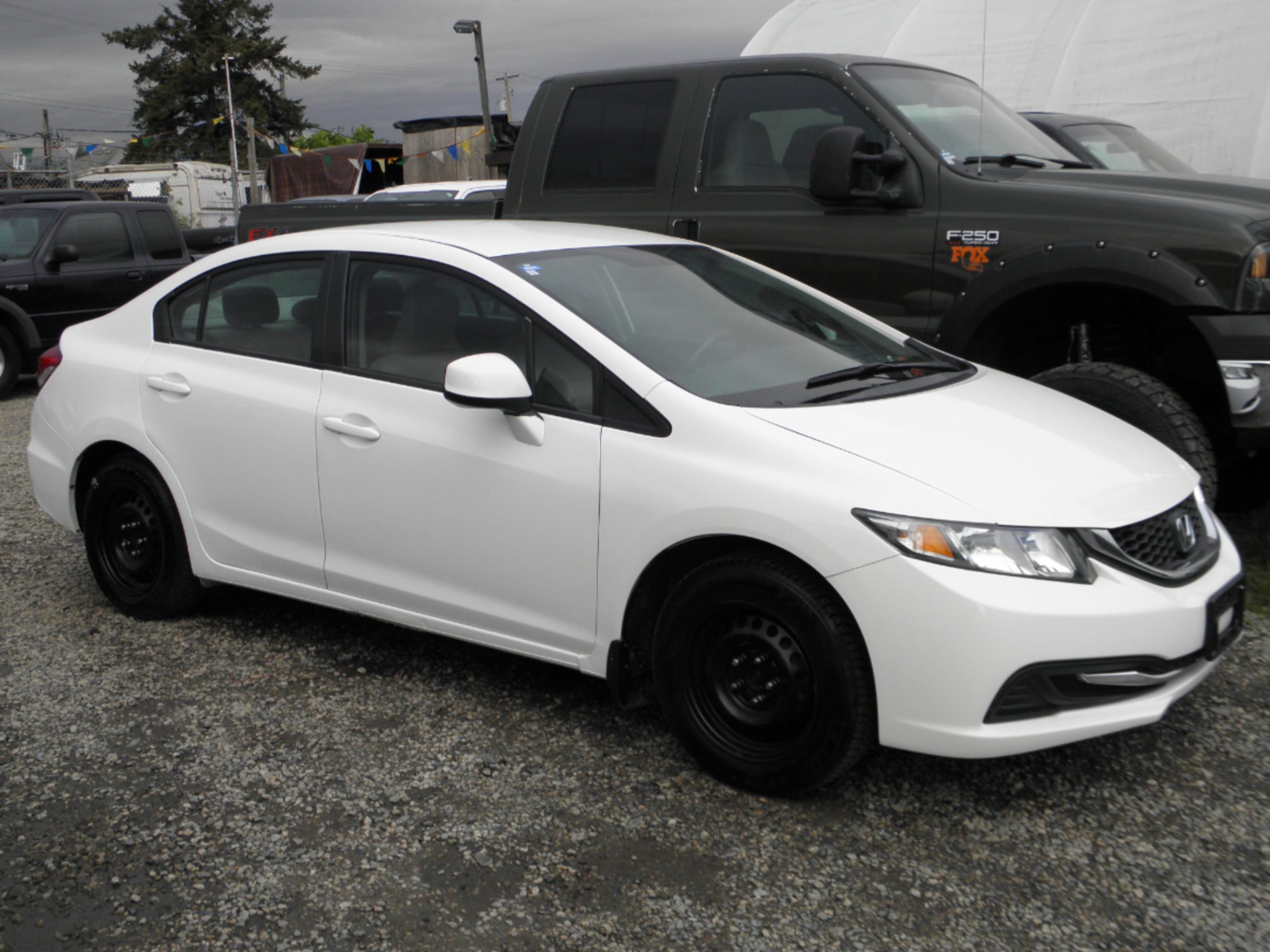 2015 Honda Civic 4dr Auto LX