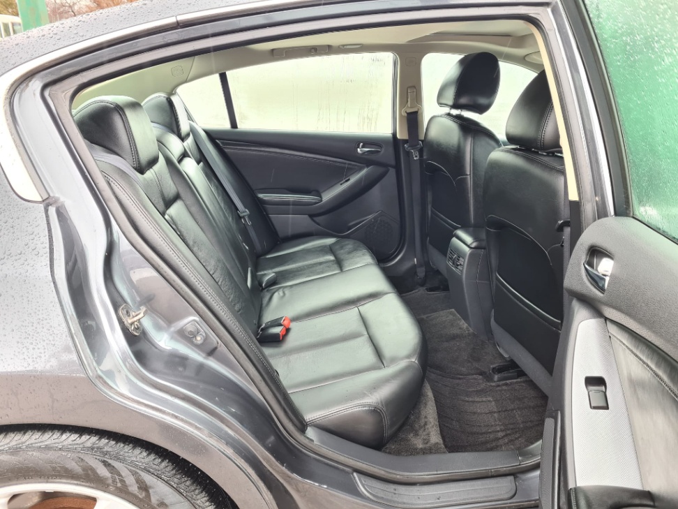 /drivenautosalesltd/2615025258550596-13.jpeg