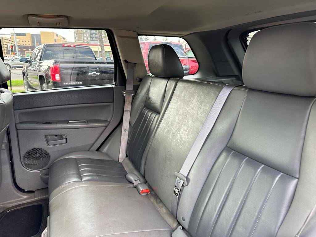 /drivenbyyouautosales/2006-Jeep-GrandCherokee-10087617641025792.jpg