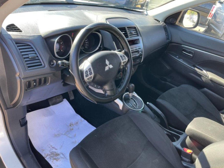 /drivenbyyouautosales/2007-Mitsubishi-Eclipse-8120245144413711.jpg