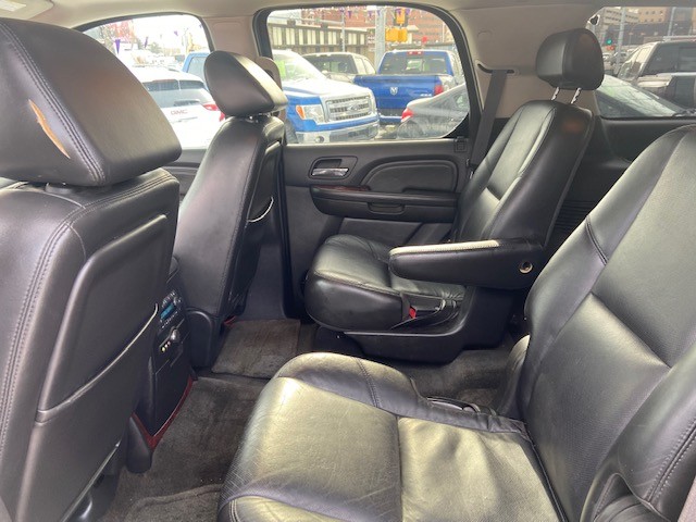 /drivenbyyouautosales/2008-Cadillac-Escalade-03765049549568822.jpg