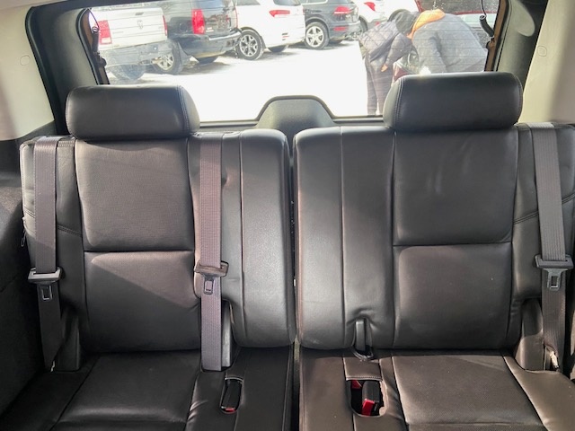 /drivenbyyouautosales/2008-Cadillac-Escalade-12614889796563533.jpg