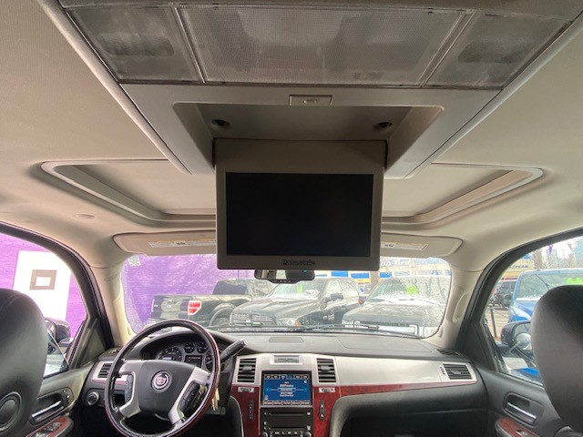/drivenbyyouautosales/2008-Cadillac-Escalade-691177393264923.jpg