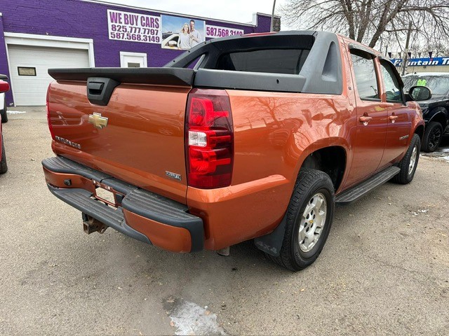 /drivenbyyouautosales/2008-Chevrolet-Avalanche-10065616622690832.jpg