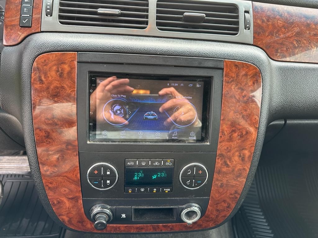 /drivenbyyouautosales/2008-Chevrolet-Avalanche-8808164858861711.jpg