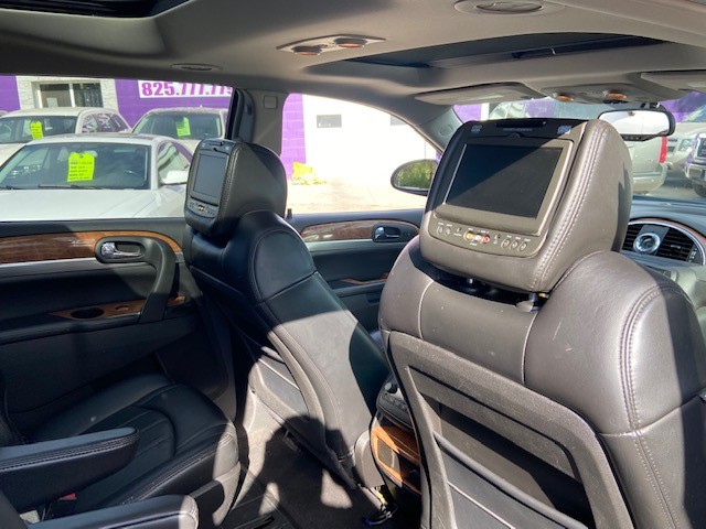 /drivenbyyouautosales/2009-Buick-Enclave-01774117741529868.jpg