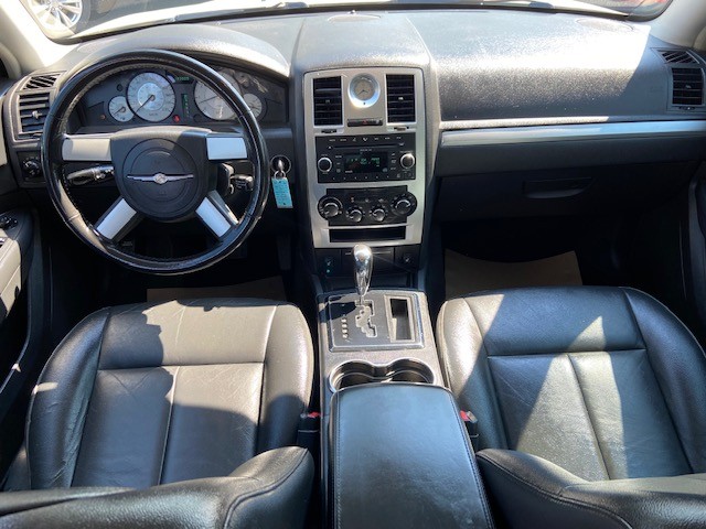 /drivenbyyouautosales/2009-Chrysler-300-6212436921401985.jpg