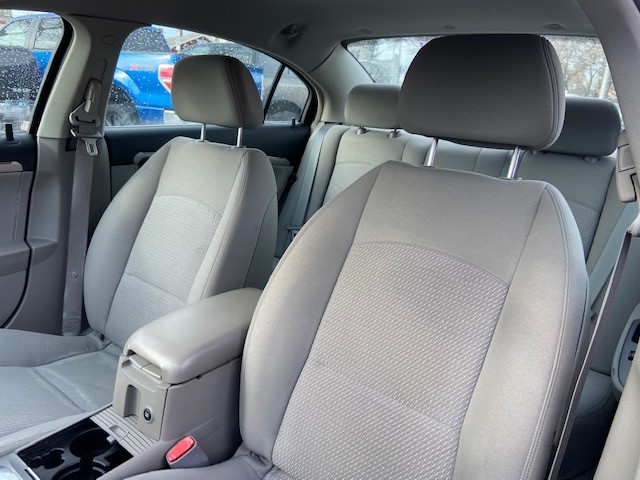/drivenbyyouautosales/2009-Saturn-Aura-5244613928619228.jpg