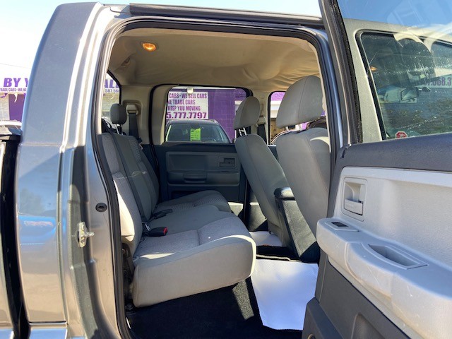 /drivenbyyouautosales/2010-Dodge-Dakota-14049680091762506.jpg
