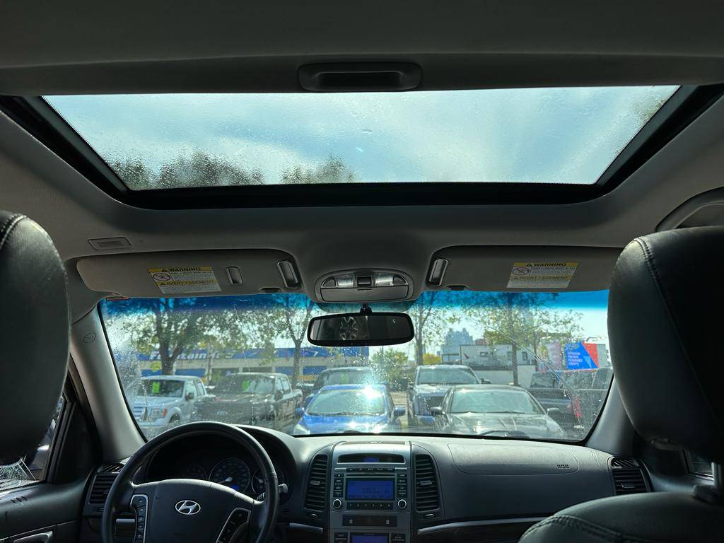 /drivenbyyouautosales/2010-Hyundai-SantaFe-09000321478889717.jpg