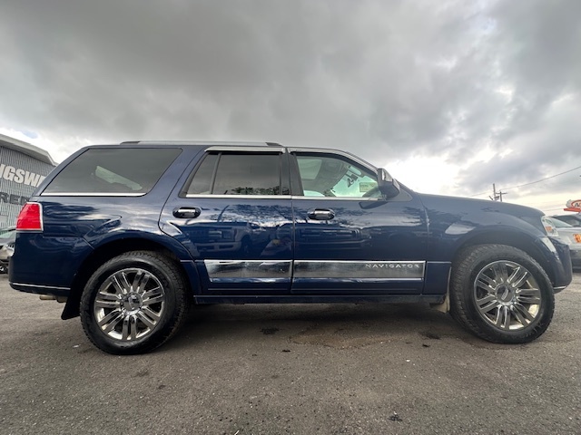 /drivenbyyouautosales/2010-Lincoln-Navigator-8521728758245672.jpg
