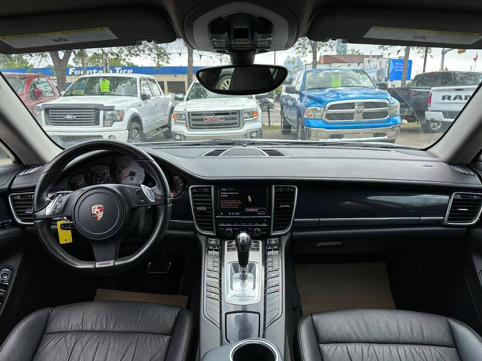 /drivenbyyouautosales/2010-Porsche-Panamera-05030180867940892.jpg