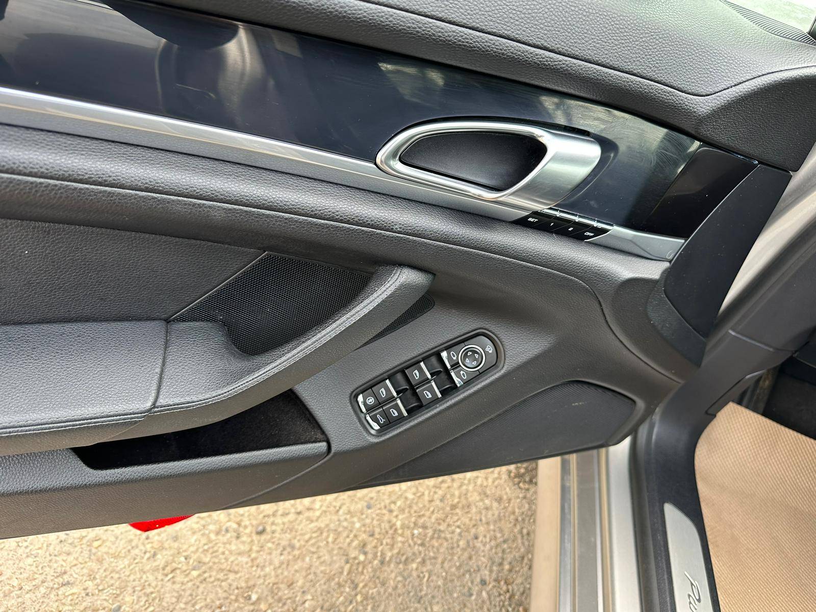 /drivenbyyouautosales/2010-Porsche-Panamera-21686991612526563.jpg