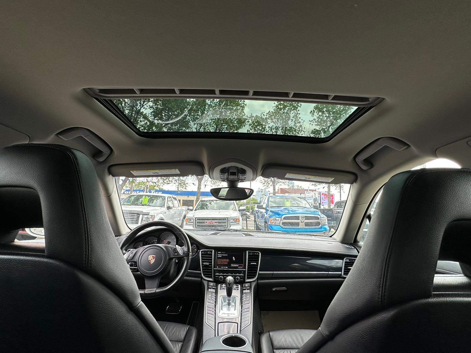 /drivenbyyouautosales/2010-Porsche-Panamera-28011543016019314.jpg