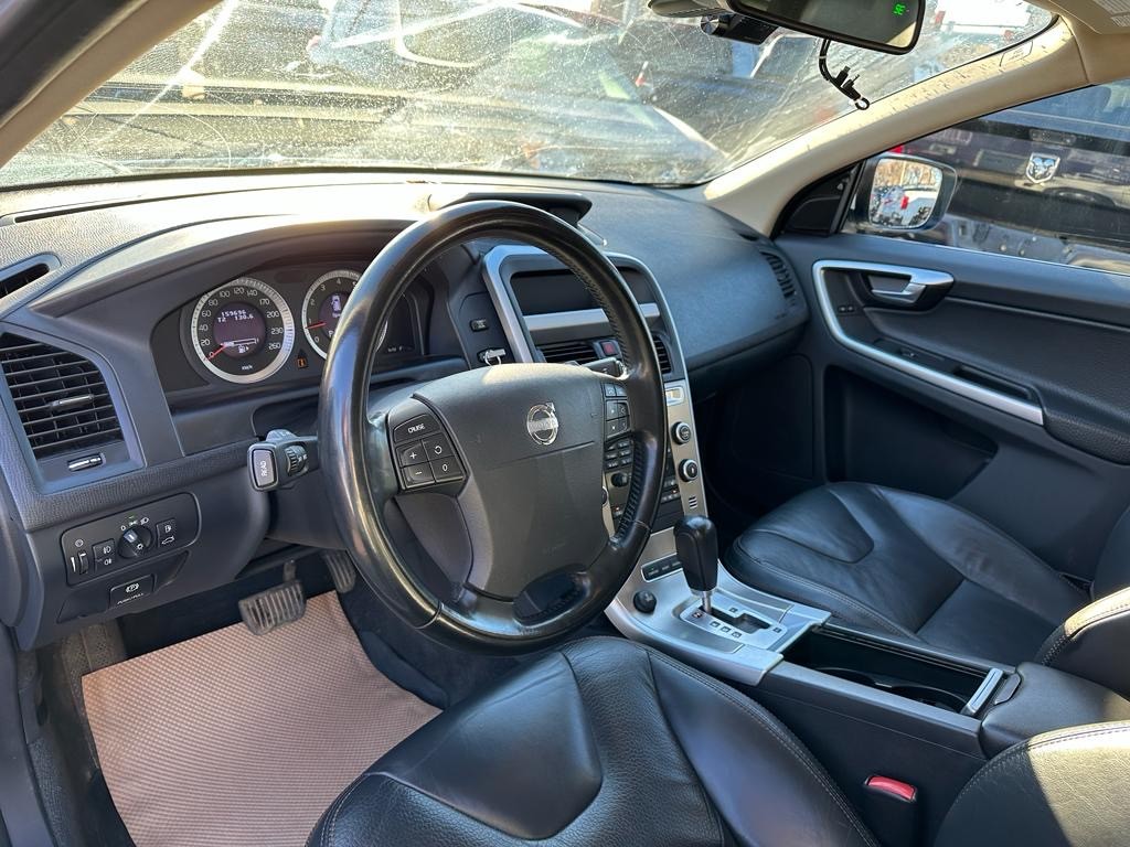 /drivenbyyouautosales/2010-Volvo-XC60-74282413761804.jpg
