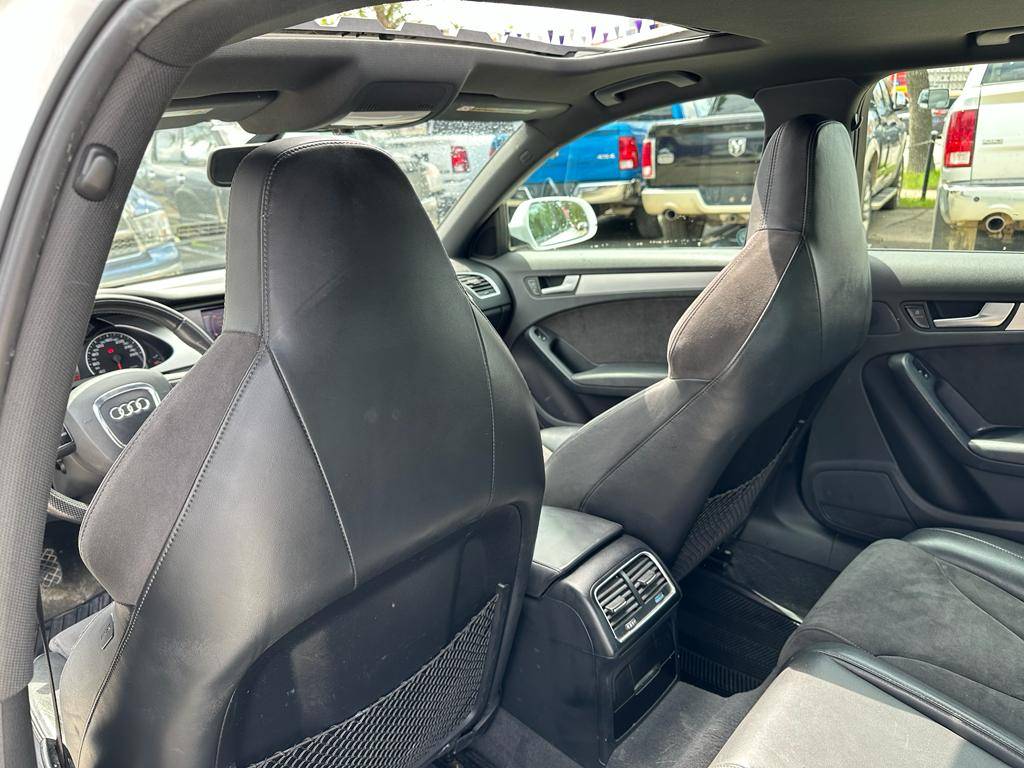 /drivenbyyouautosales/2011-Audi-A4-8500601102310688.jpg