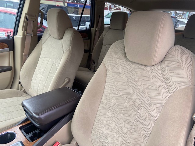 /drivenbyyouautosales/2011-Buick-Enclave-6232383932425785.jpg