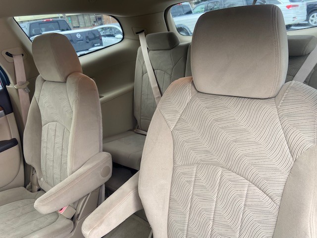 /drivenbyyouautosales/2011-Buick-Enclave-8083688288356112.jpg