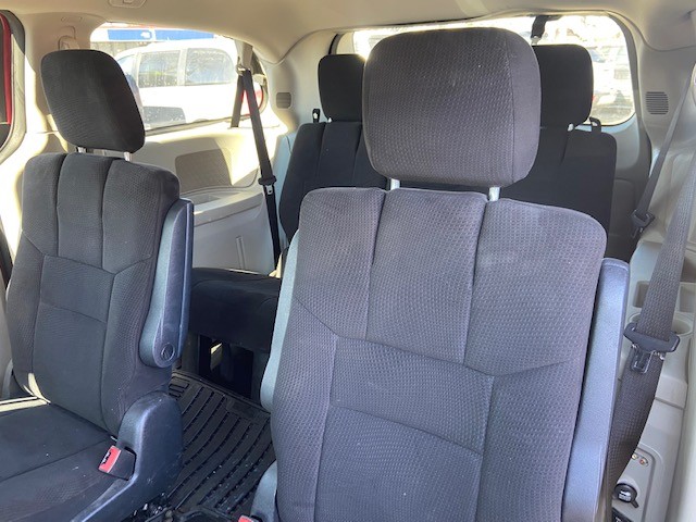 /drivenbyyouautosales/2011-Dodge-GrandCaravan-37746708843474486.jpg