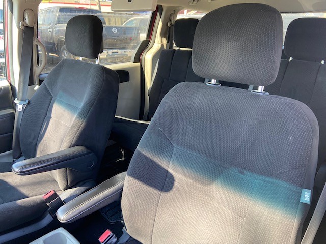 /drivenbyyouautosales/2011-Dodge-GrandCaravan-5169741819691651.jpg