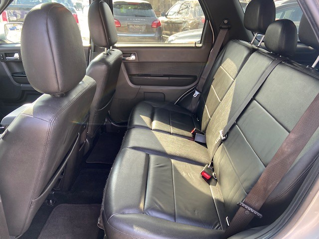 /drivenbyyouautosales/2011-Ford-Escape-07704050805439944.jpg