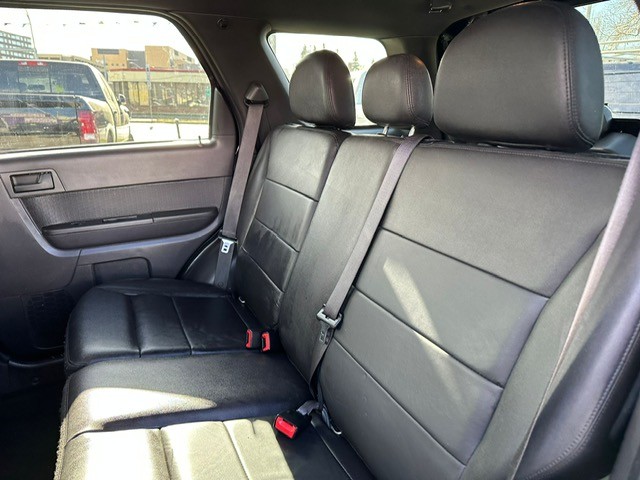 /drivenbyyouautosales/2011-Ford-Escape-7231640551494358.jpg