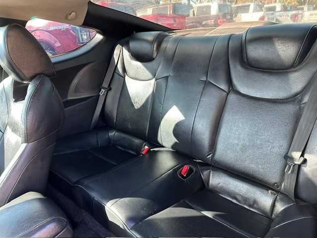 /drivenbyyouautosales/2011-Hyundai-Genesis-28372623703936317.jpg