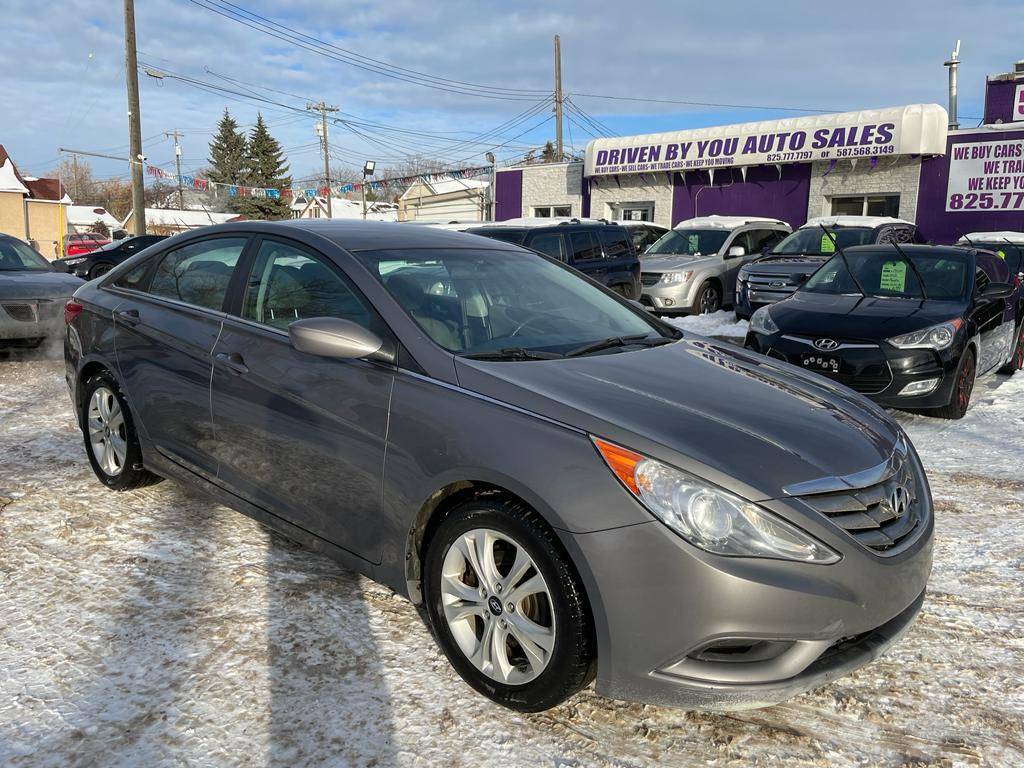 /drivenbyyouautosales/2011-Hyundai-Sonata-21868378299194635.jpg