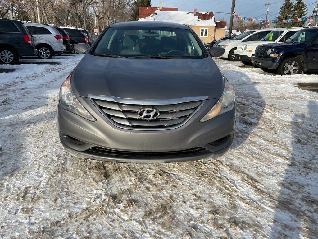 /drivenbyyouautosales/2011-Hyundai-Sonata-7384695860143369.jpg