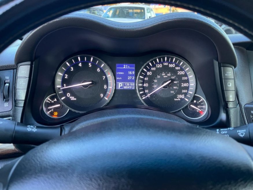 /drivenbyyouautosales/2011-INFINITI-M56-8808978945003538.jpg