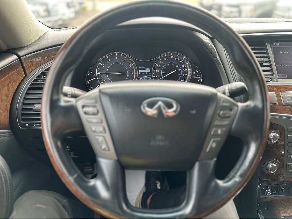 /drivenbyyouautosales/2011-INFINITI-QX56-05569088306435743.jpg