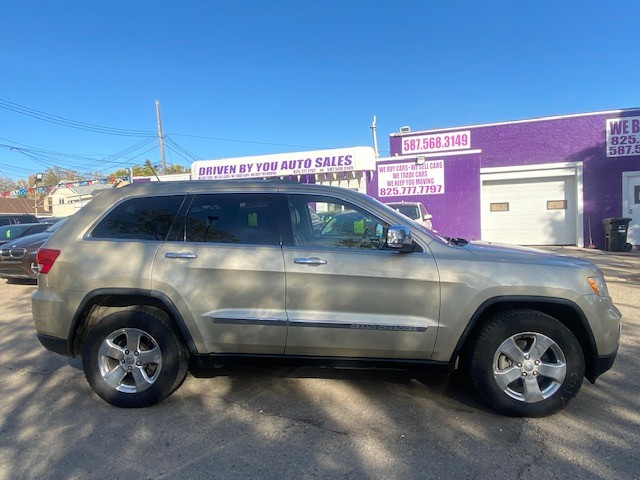 /drivenbyyouautosales/2011-Jeep-GrandCherokee-5795969070356848.jpg