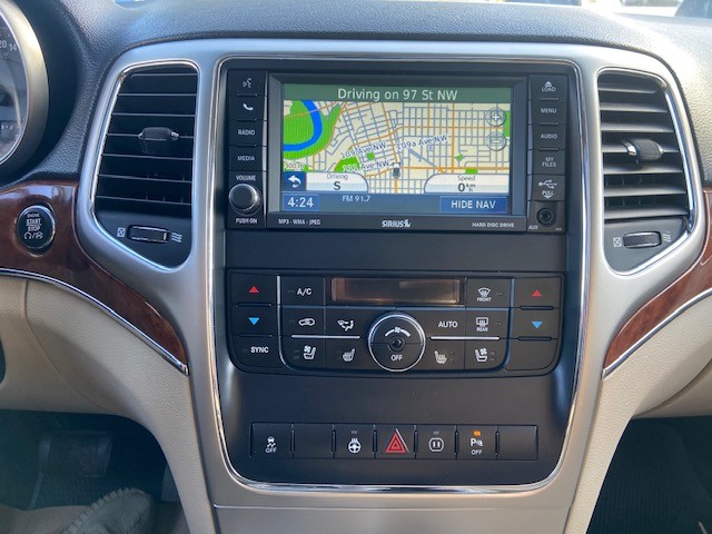 /drivenbyyouautosales/2011-Jeep-GrandCherokee-914053840772789.jpg