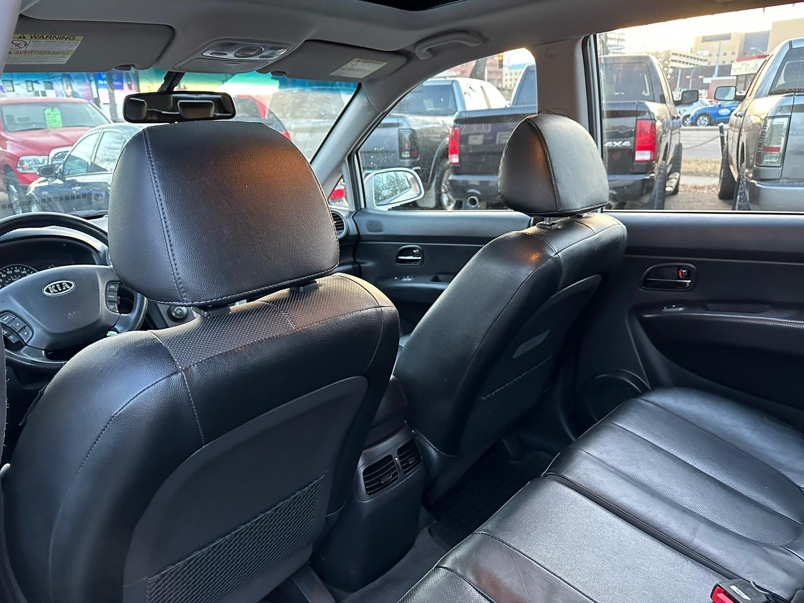 /drivenbyyouautosales/2011-Kia-Rondo-1877967386306656.jpg