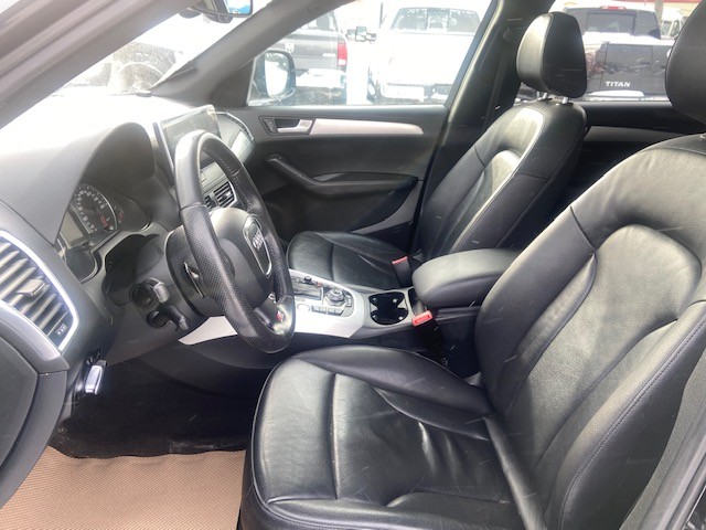 /drivenbyyouautosales/2012-Audi-Q5-08546938749736066.jpg