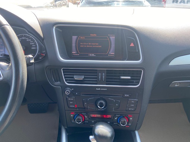 /drivenbyyouautosales/2012-Audi-Q5-4120680022720502.jpg