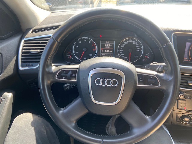 /drivenbyyouautosales/2012-Audi-Q5-978883318773947.jpg