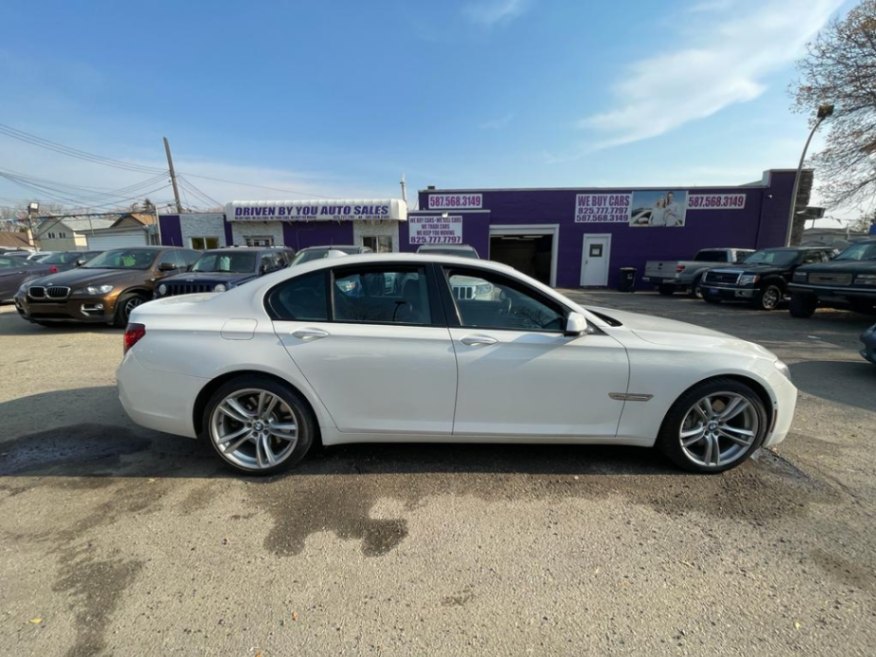 /drivenbyyouautosales/2012-BMW-7Series-6290203754227035.jpg