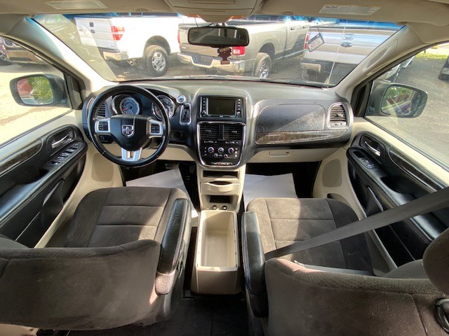 /drivenbyyouautosales/2012-Dodge-GrandCaravan-7051233771147329.jpg