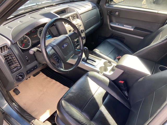 /drivenbyyouautosales/2012-Ford-Escape-1731357981837316.jpg
