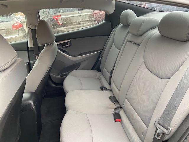 /drivenbyyouautosales/2012-Hyundai-Elantra-05506517426397162.jpg