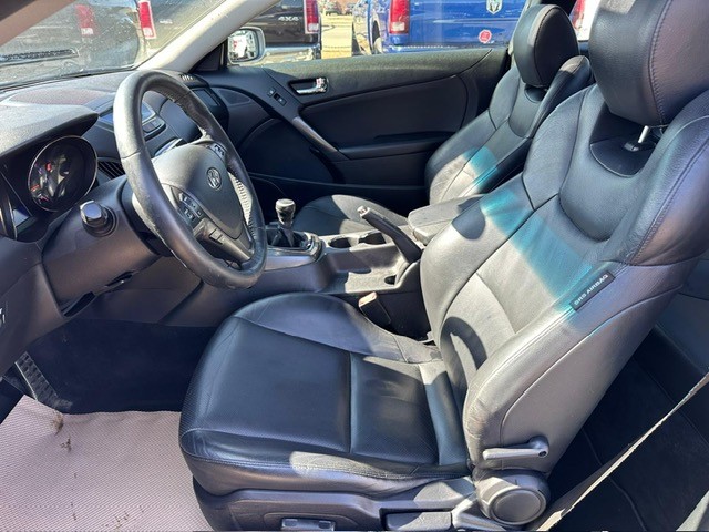 /drivenbyyouautosales/2012-Hyundai-Genesis-8405385908215333.jpg