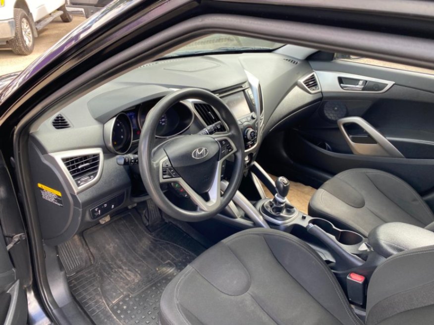 /drivenbyyouautosales/2012-Hyundai-Veloster-5847163912289994.jpg