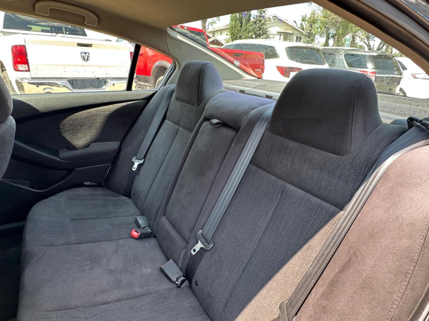 /drivenbyyouautosales/2012-Nissan-Altima-26340988138824484.jpg
