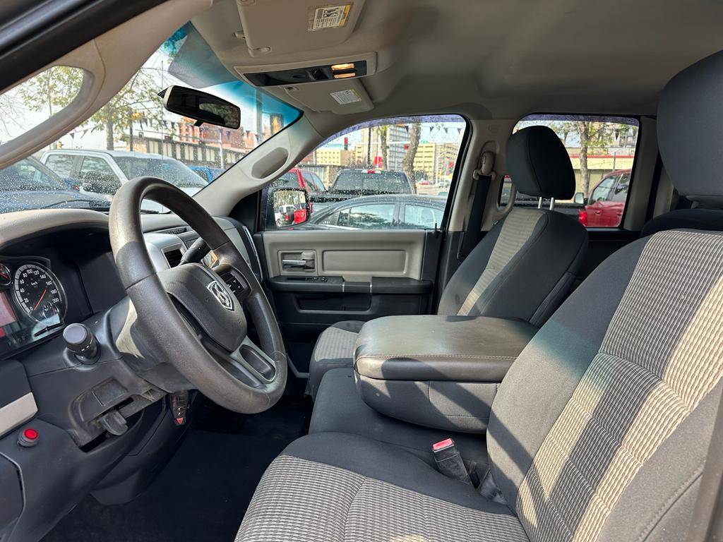 /drivenbyyouautosales/2012-Ram-1500-05542272566338258.jpg