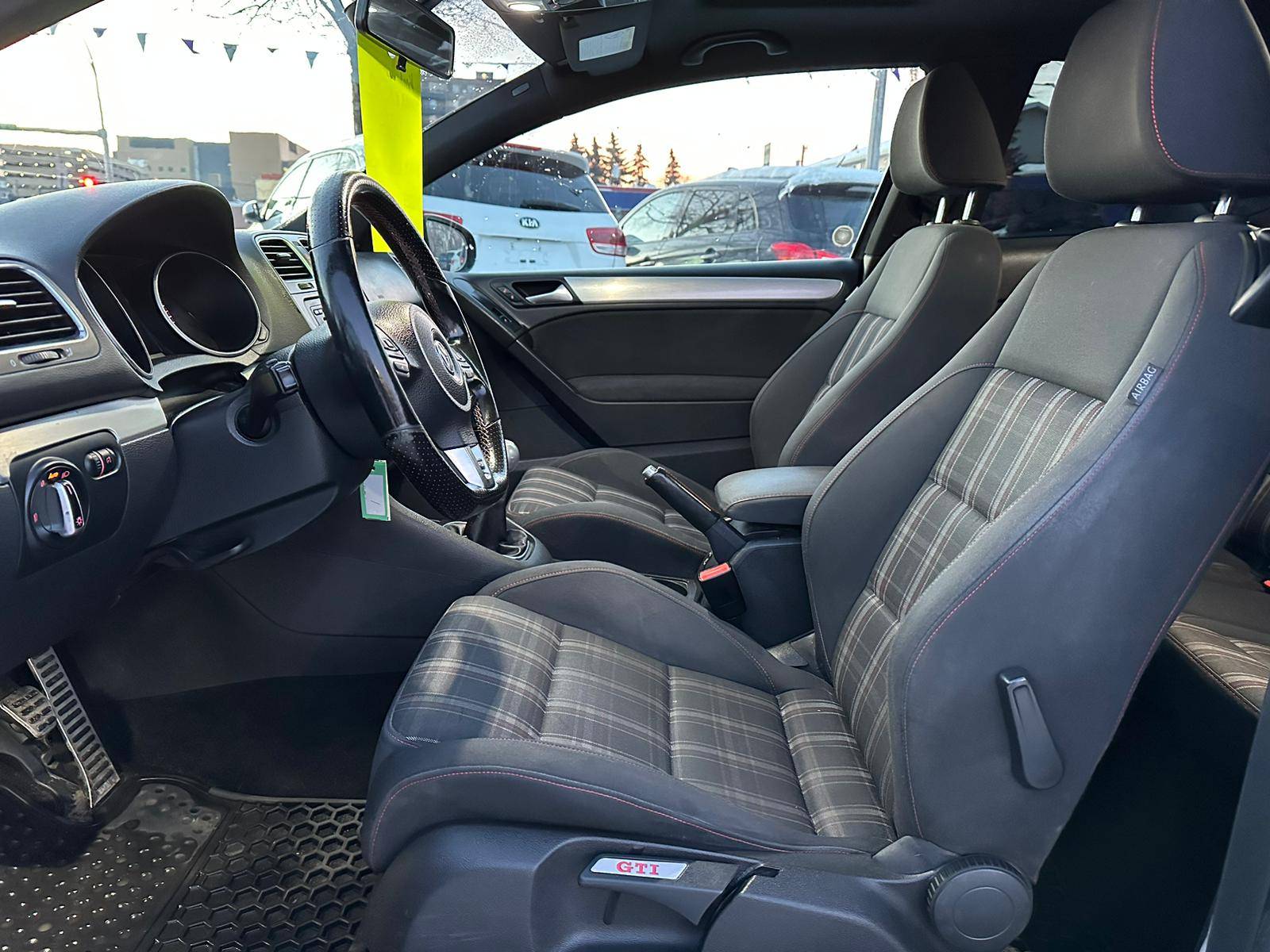 /drivenbyyouautosales/2012-Volkswagen-GolfGTI-9146717511957174.jpg