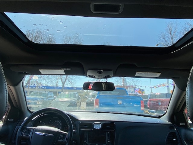 /drivenbyyouautosales/2013-Chrysler-200-8559594560129871.jpg
