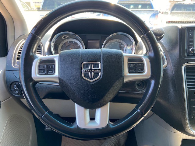 /drivenbyyouautosales/2013-Dodge-GrandCaravan-6804420741923483.jpg