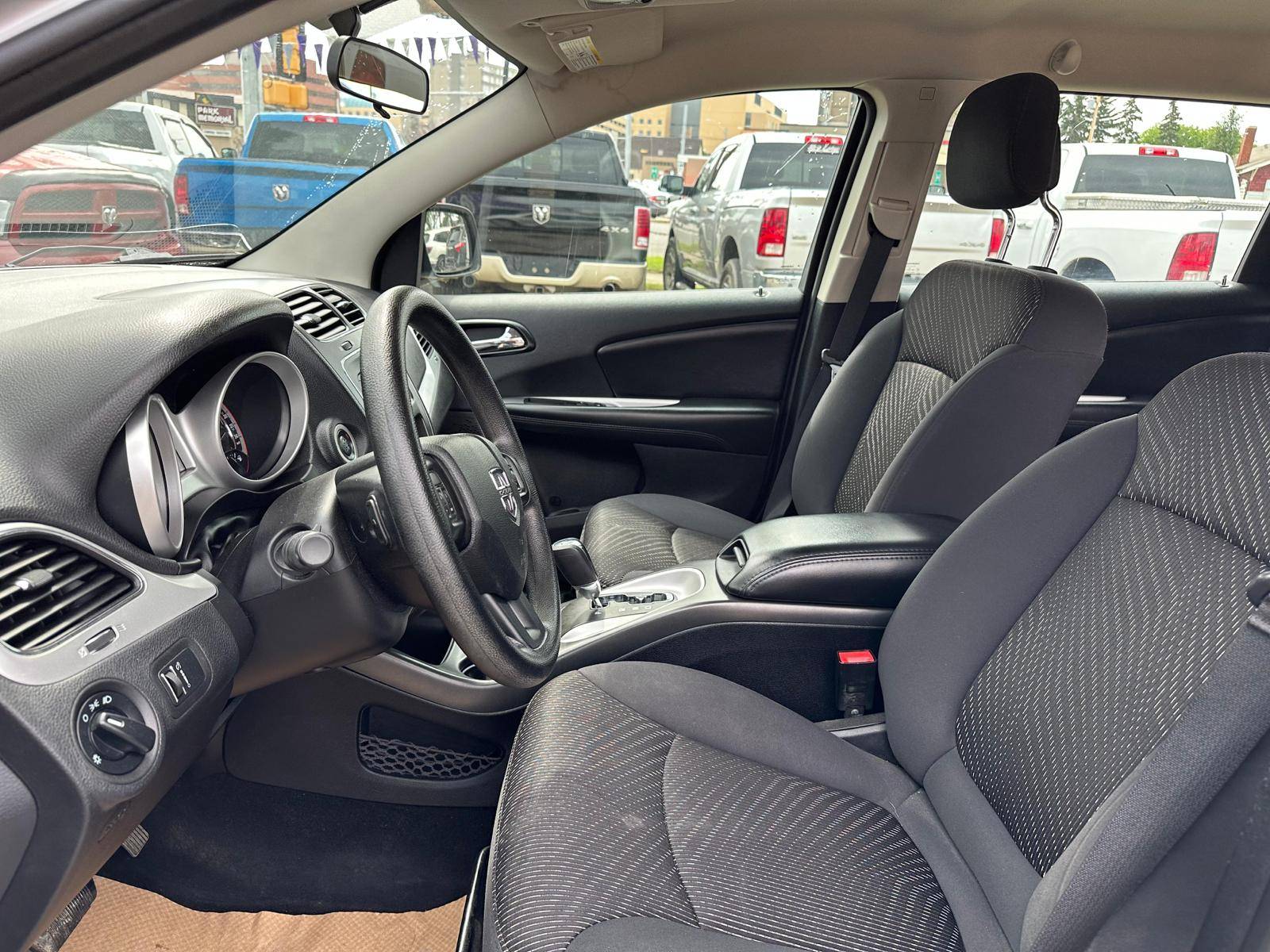 /drivenbyyouautosales/2013-Dodge-Journey-5375214493046296.jpg